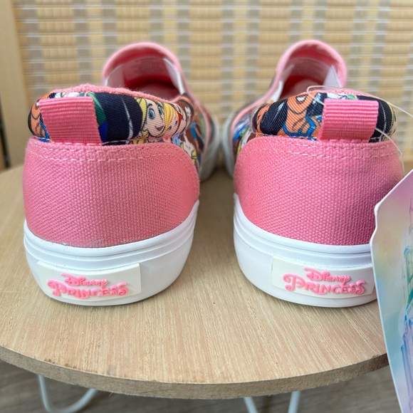Disney Princess Ground Up Slip On Sneakers NWT - Picture 2 of 7